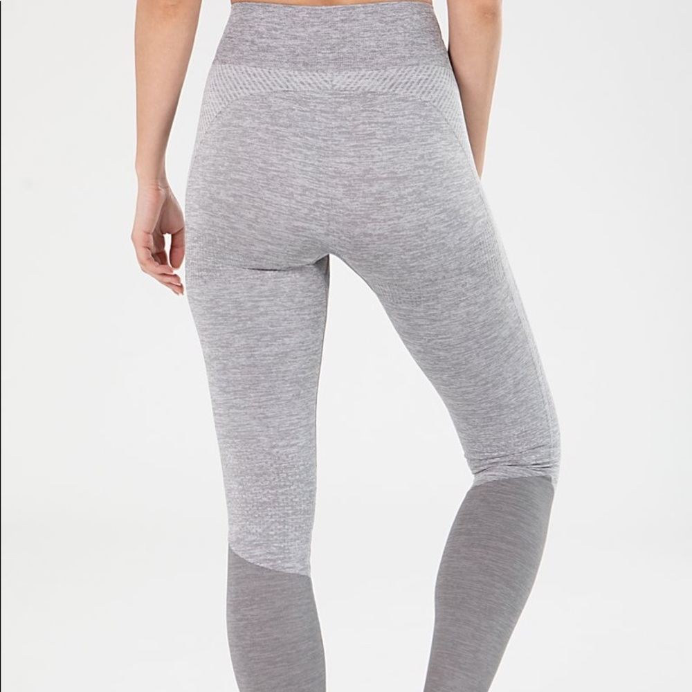 XXIV Active Dash Seamless Leggings